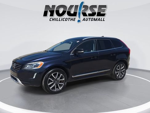 Used 2017 Volvo XC60 T6 Dynamic w/ Preferred Option Package AWD/4WD image 4