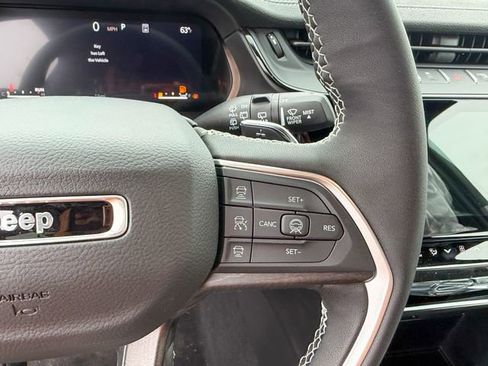 New 2026 Jeep Grand Cherokee Limited image 16