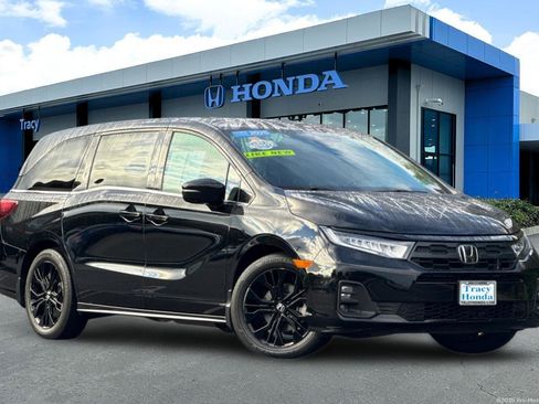 Certified 2025 Honda Odyssey Sport-L image 1