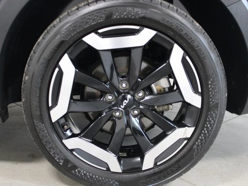 Used 2025 Kia Telluride S FWD image 47