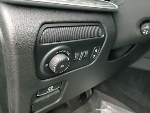 Used 2022 Jeep Wagoneer Series III w/ Premium Group I image 11