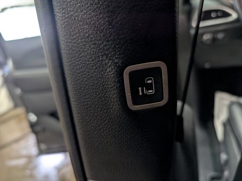 New 2026 Chrysler Voyager LX image 11