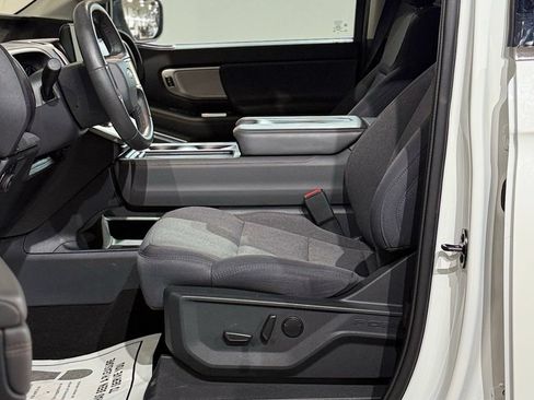 Used 2025 Ford Expedition Max Active AWD/4WD image 47