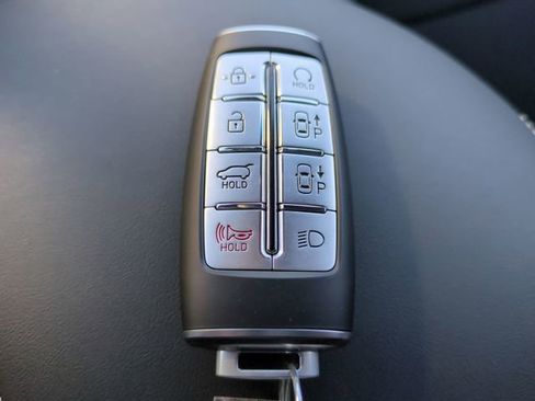 Certified 2025 Genesis GV70 2.5T w/ Sport Prestige Package image 28