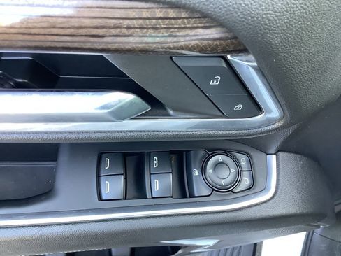 Used 2024 Chevrolet Silverado 2500 LT image 24