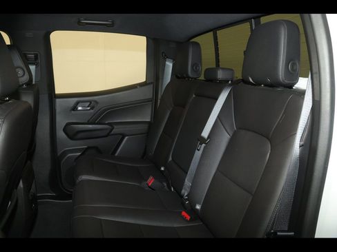 Used 2023 Chevrolet Colorado LT w/ LT Convenience Package III AWD/4WD image 33