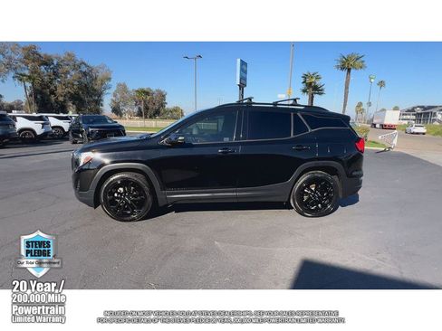 Certified 2020 GMC Terrain SLE w/ Driver Convenience Package image 6