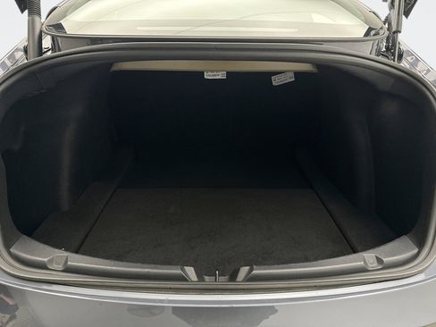 Used 2023 Tesla Model 3 Standard Range image 18