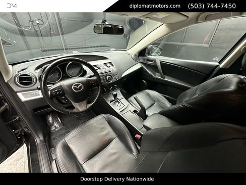 Used 2012 MAZDA MAZDA3 i Touring image 17