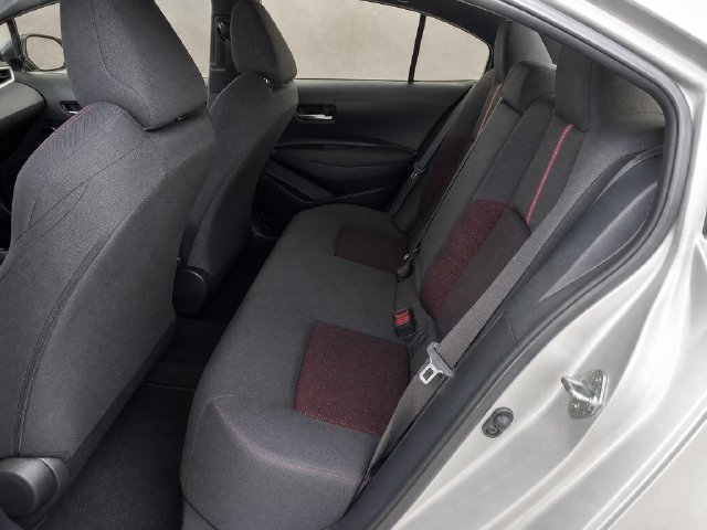Used 2025 Toyota Corolla SE FWD image 13