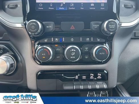 Used 2022 RAM 1500 Laramie AWD/4WD image 33