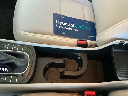 Certified 2025 Hyundai Kona SEL image 8