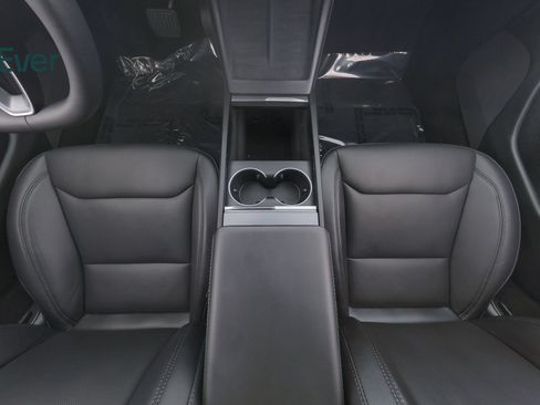 Used 2025 Tesla Model 3 RWD image 27