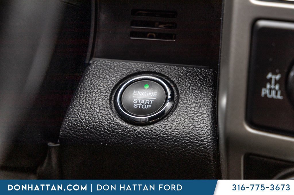 Used 2019 Ford F150 Lariat w/ Equipment Group 502A Luxury AWD/4WD image 15