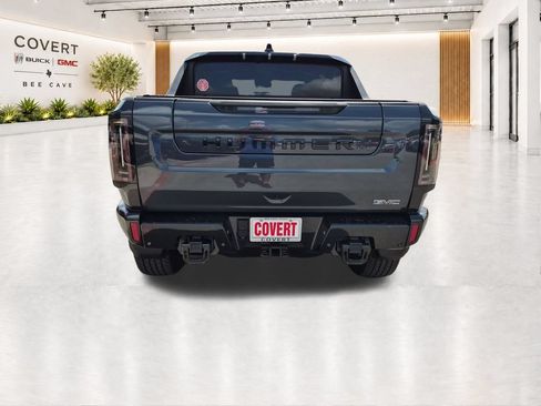 New 2026 GMC Hummer EV 4x4 Crew Cab w/ LPO, Dark Essentials Package image 10
