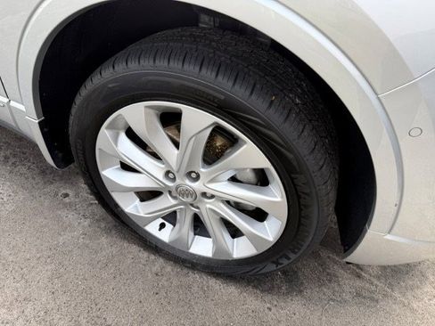 Used 2018 Buick Envision Premium w/ Driver Confidence Package image 8