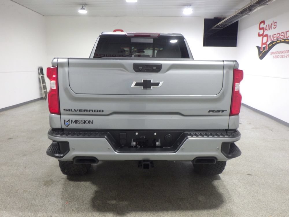 Used 2025 Chevrolet Silverado 1500 RST w/ RST All Star Premium Package AWD/4WD image 3
