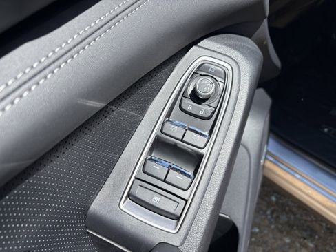 New 2026 Subaru Ascent Limited AWD/4WD image 25