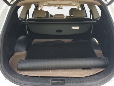 Used 2019 Hyundai Santa Fe Limited AWD/4WD image 9