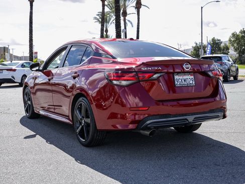 Used 2023 Nissan Sentra SR w/ SR Premium Package image 5