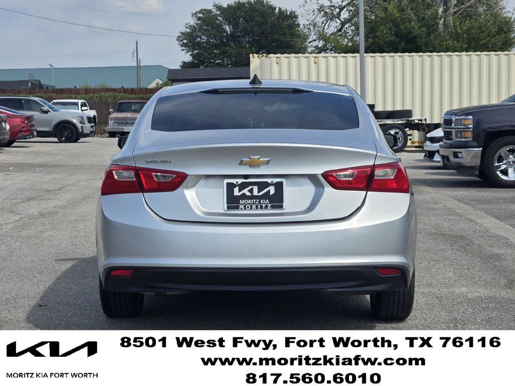 Used 2020 Chevrolet Malibu LS FWD image 5