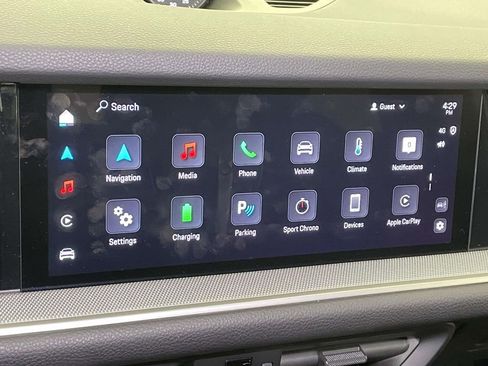 Used 2025 Porsche Cayenne S image 30