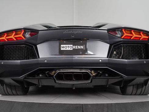 Used 2015 Lamborghini Aventador LP 700-4 image 29