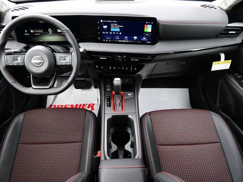 New 2026 Nissan Kicks SR w/ SR Premium Package image 18