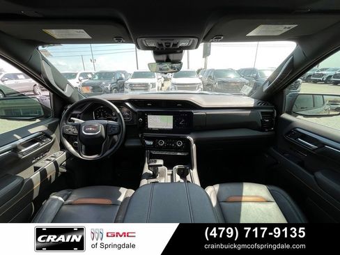 Used 2024 GMC Sierra 1500 AT4 w/ Technology Package AWD/4WD image 26