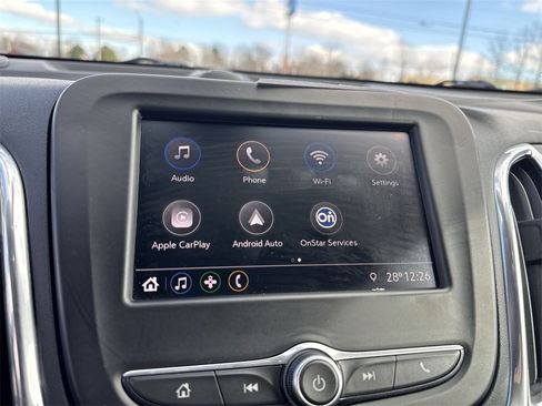 Used 2020 Chevrolet Equinox LT image 18