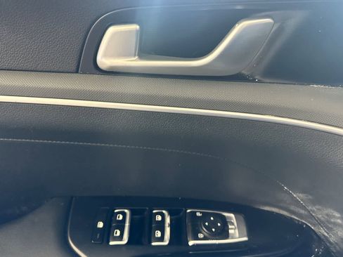 Used 2022 Kia K5 GT-Line FWD image 15