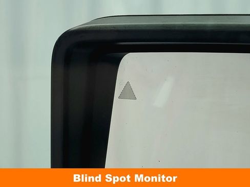 Used 2019 Jeep Wrangler Unlimited Sahara w/ Advanced Safety Group image 13