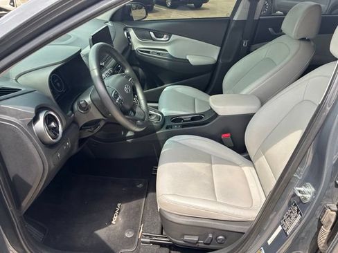 Used 2023 Hyundai Kona Limited w/ Cargo Package AWD/4WD image 18
