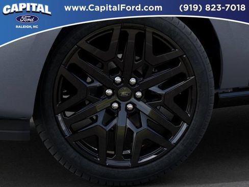 New 2027 Ford Expedition Max Platinum w/ Stealth Performance Package AWD/4WD image 19