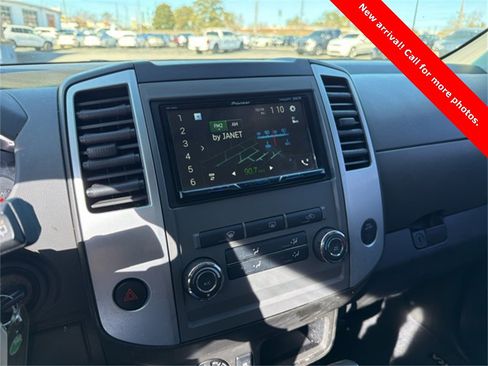 Used 2012 Nissan Xterra S w/ Value Package image 10
