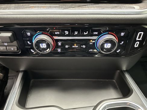 Used 2023 Chevrolet Silverado 1500 LTZ image 38