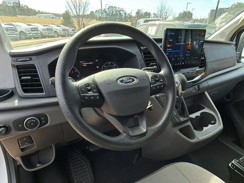 Used 2024 Ford Transit 350 XLT image 22