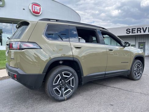 New 2026 Jeep Cherokee Laredo AWD/4WD image 40