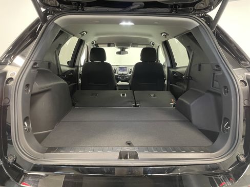 Used 2021 Chevrolet Equinox LT image 27