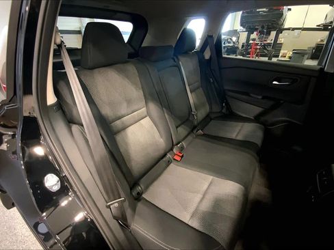 Used 2026 Nissan Rogue SV image 18