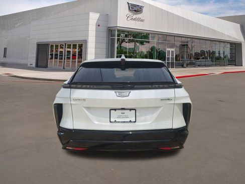 Used 2024 Cadillac Lyriq Sport AWD/4WD image 5