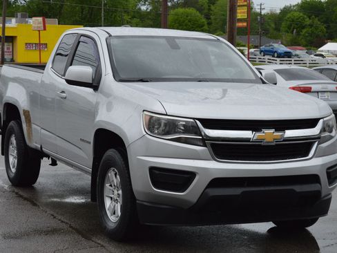 Used 2016 Chevrolet Colorado W/T w/ WT Convenience Package image 2