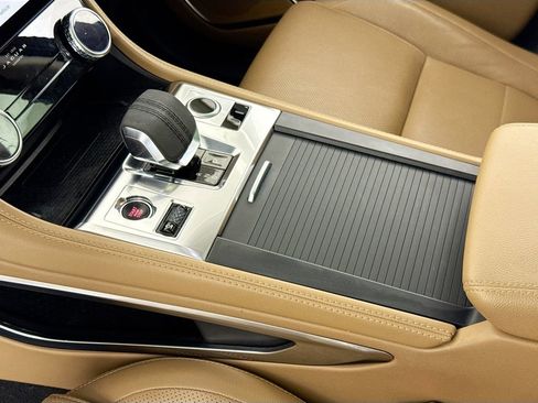 Used 2021 Jaguar F-PACE S image 21