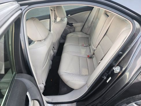 Used 2013 Acura TSX Sedan image 11