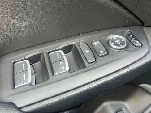Used 2021 Honda Accord Sport image 47
