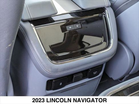 Used 2023 Lincoln Navigator Black Label image 29