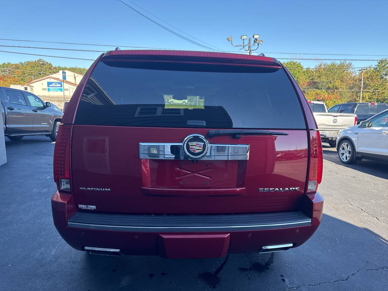 Used 2013 Cadillac Escalade Platinum AWD/4WD image 8