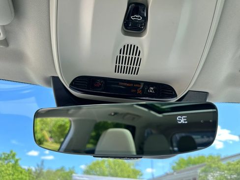 Used 2019 Volvo XC90 T6 Momentum w/ Protection Package AWD/4WD image 30