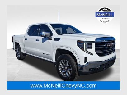 Used 2022 GMC Sierra 1500 SLT w/ SLT Convenience Package