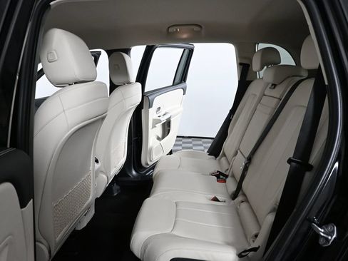 Certified 2020 Mercedes-Benz GLB 250 image 19